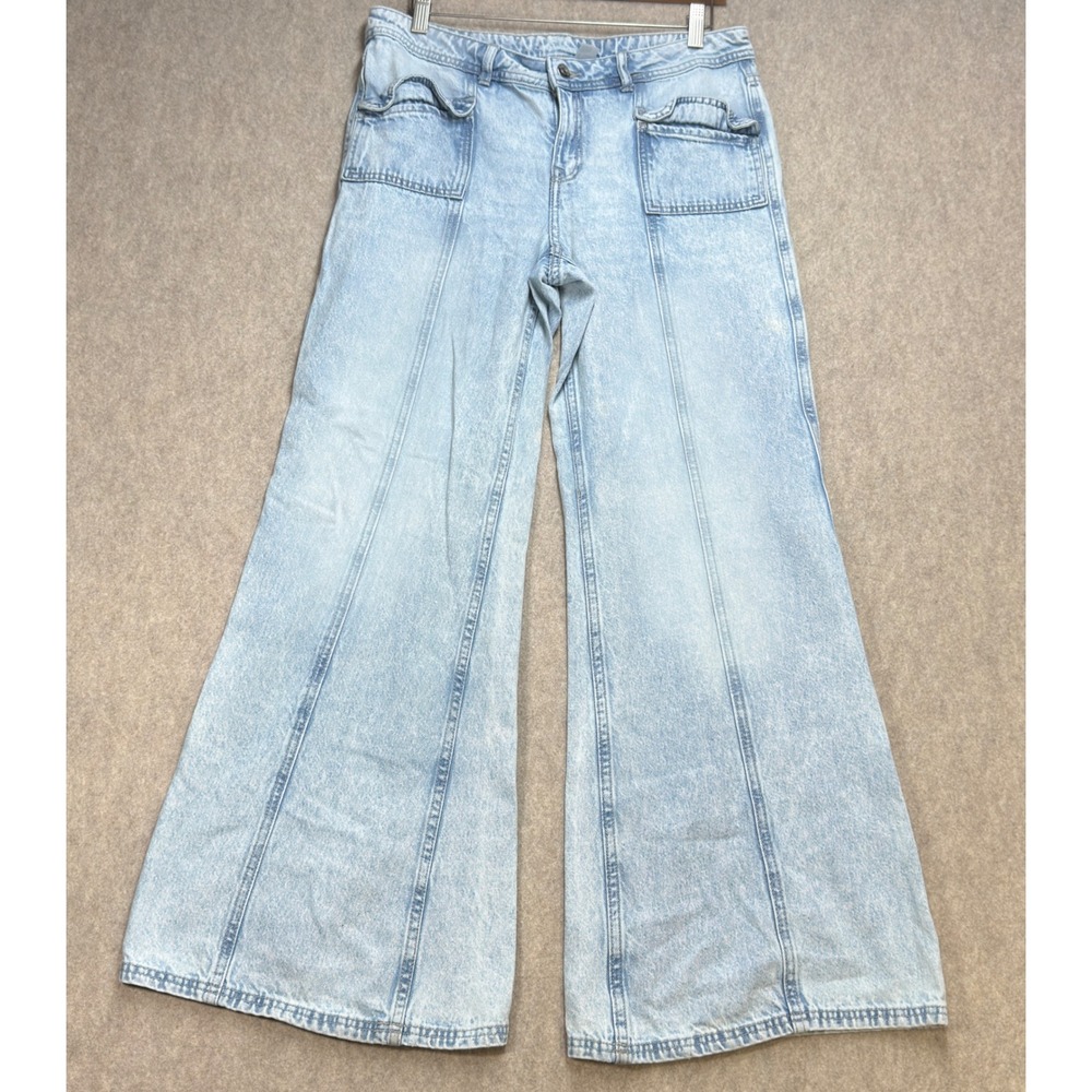 H&M Divided Womens 8 Light Blue Y2K Retro Wide Leg Baggy Flare Jeans Skater Girl